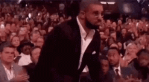 drake-amas.gif