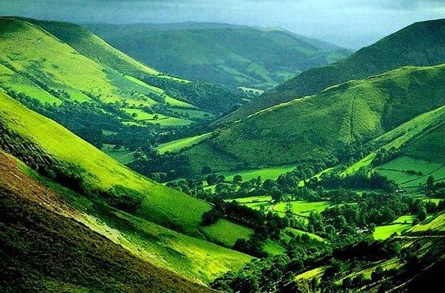 West_Wales_Dyfi_Valley%20.webp