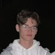emilishere_