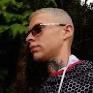 LEONEL4208645