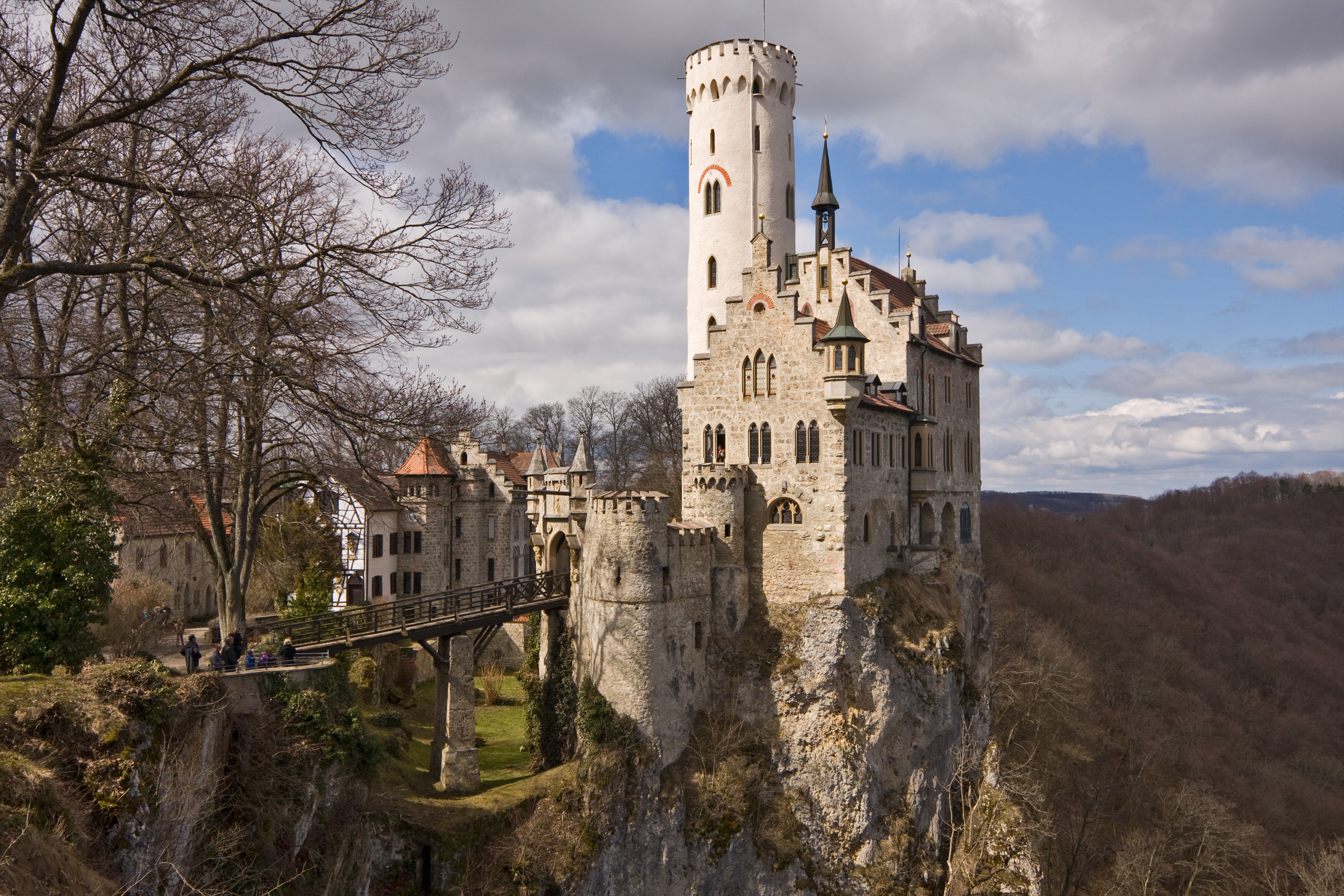 Schloss_Lichtenstein_04-2010.jpg