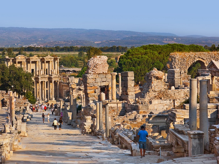 Ephesus-Turkey.jpg